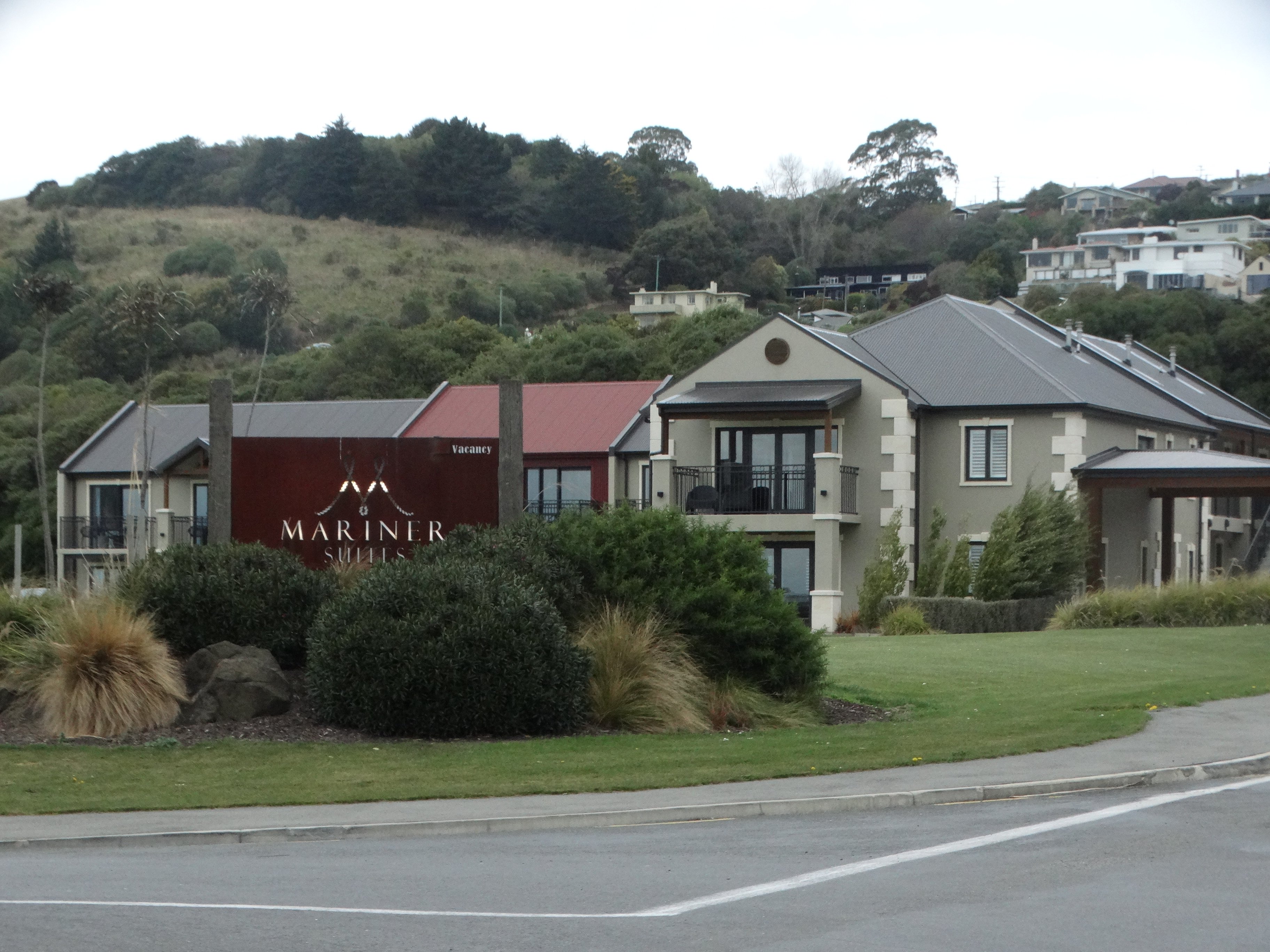 Mariner Suites has been awarded a Qualmark Five-Star Gold Sustainable Tourism Business Award....