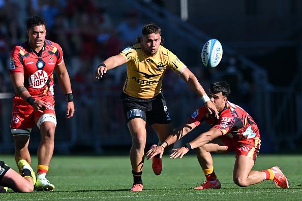 Reesjan Pasitoa (centre) in action for the Western Force in March. Photo: Getty Images