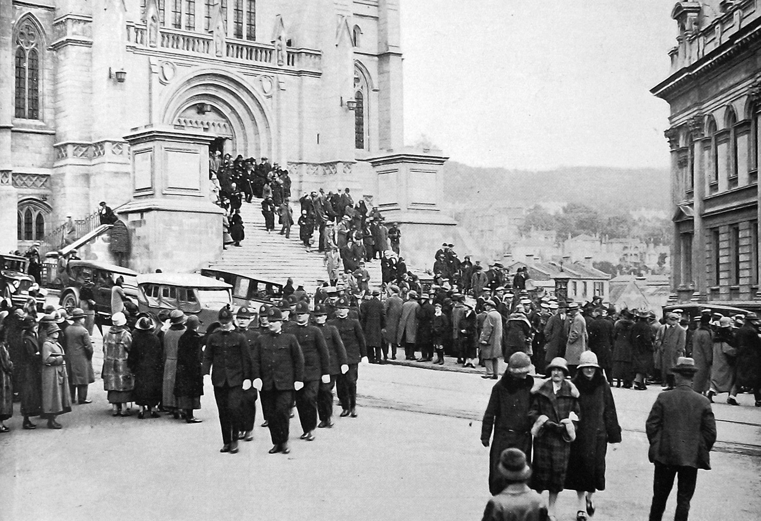 Memorial service at St Paul’s Cathedral, Dunedin, for the late Queen Alexandra. — Otago Witness,...