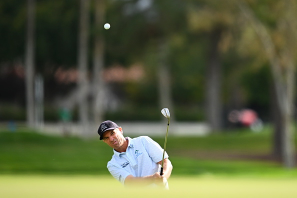 Steven Alker chips during the final round of the Charles Schwab Cup Championship at Phoenix...