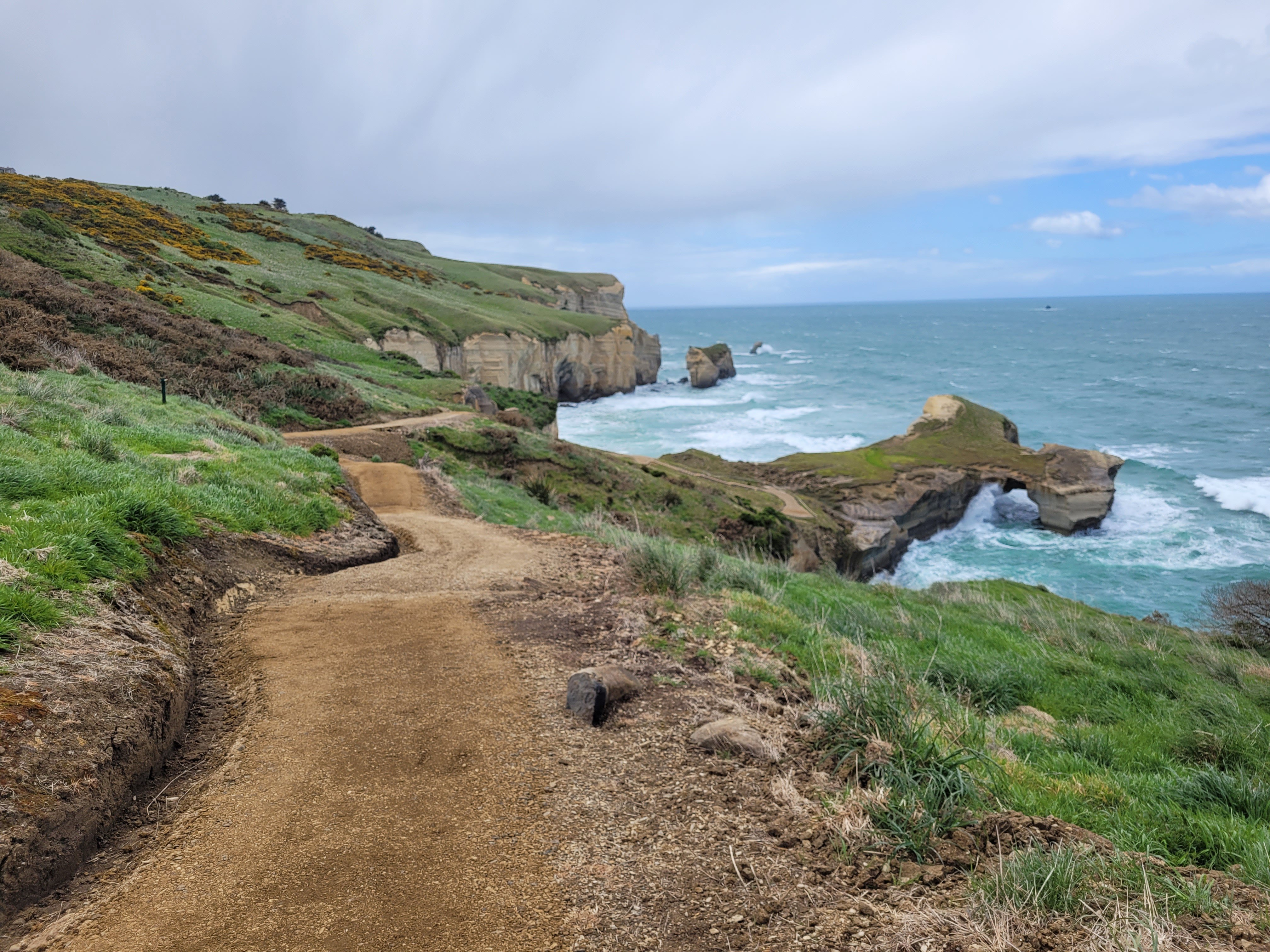 The iconic Tunnel Beach walk.