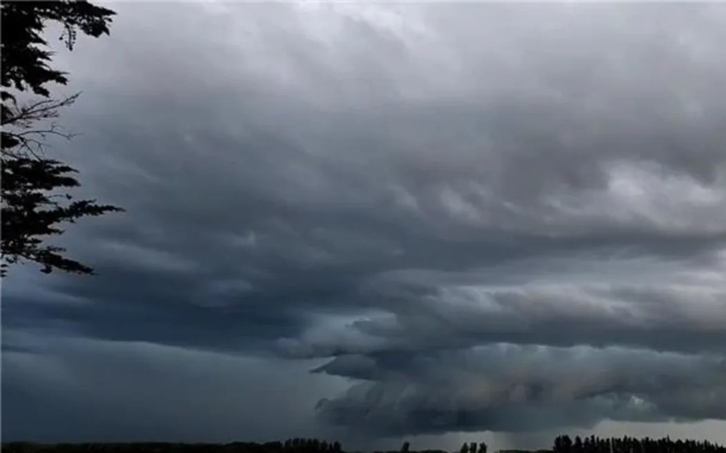 An active supercell south from Rakaia. Photo: MetService/screenshot