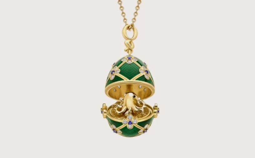 The Fabergé locket was worth more than $33,500. Photo: SCREENSHOT