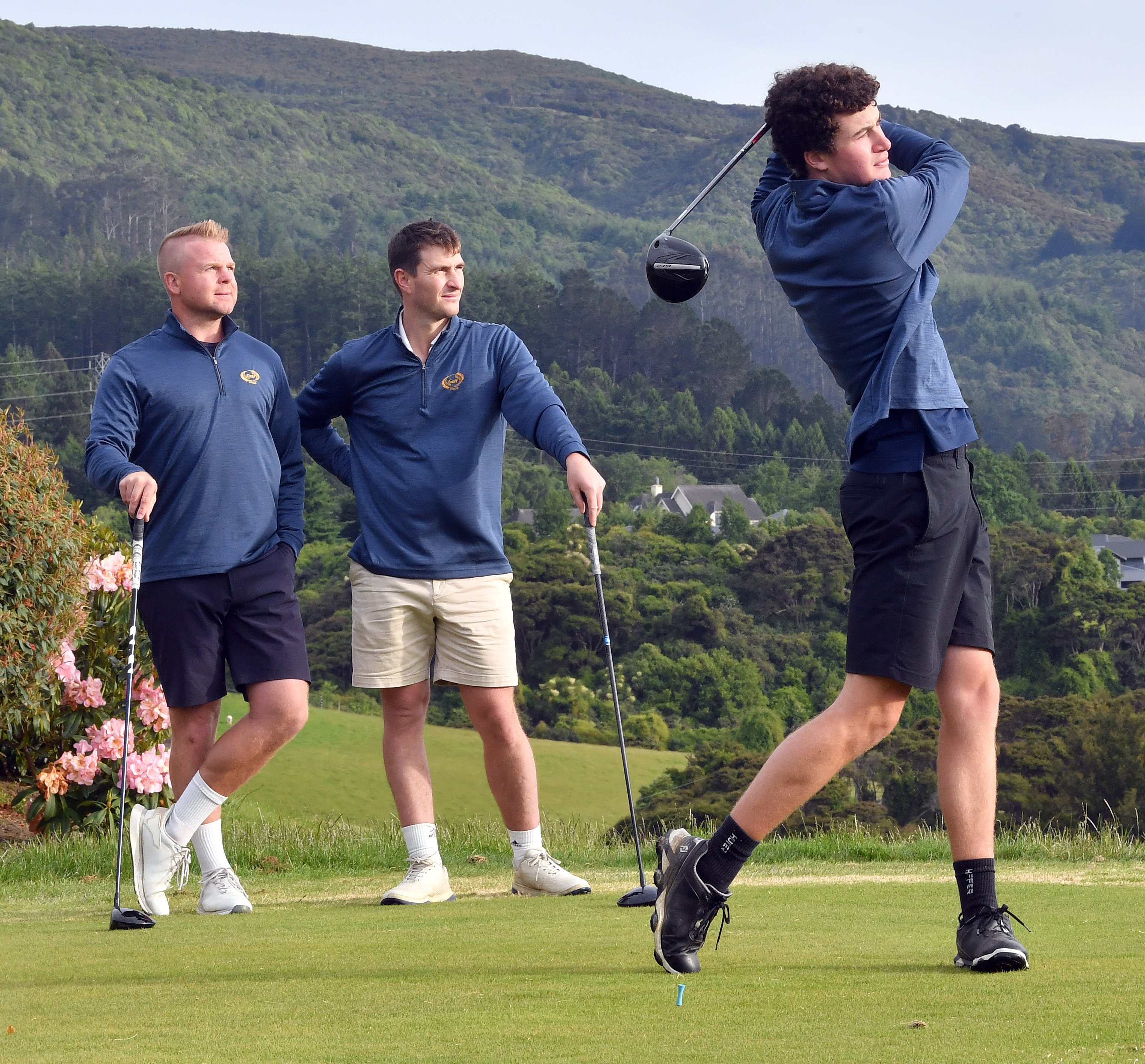 Experienced Otago players Ben Patston (left) and Duncan Croudis watch youngster Connor Howes tee...