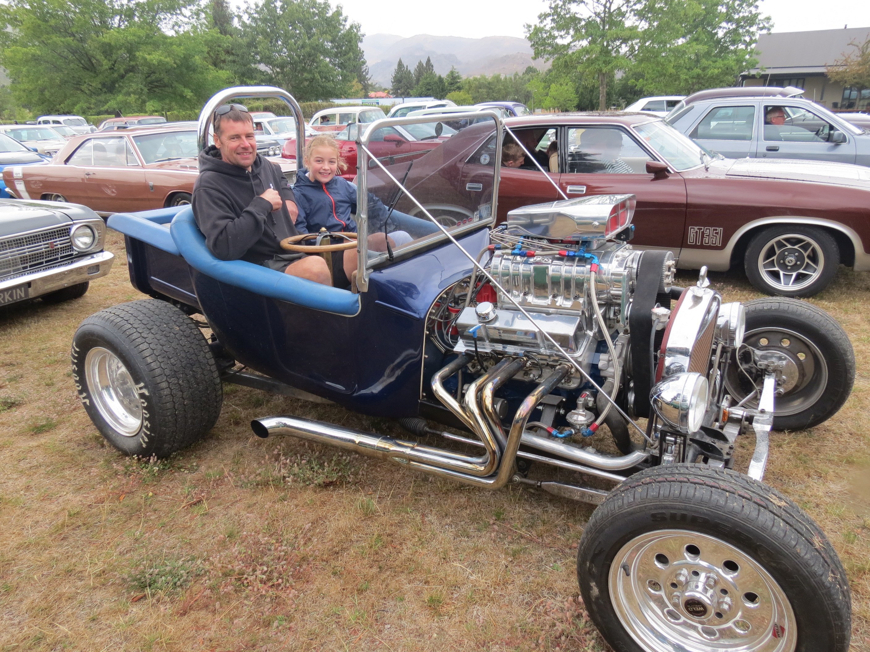 Tim and Nova, 7, Simpson prepare to set off in their 1923 Ford T-bucket in the 2026 Friday Night...