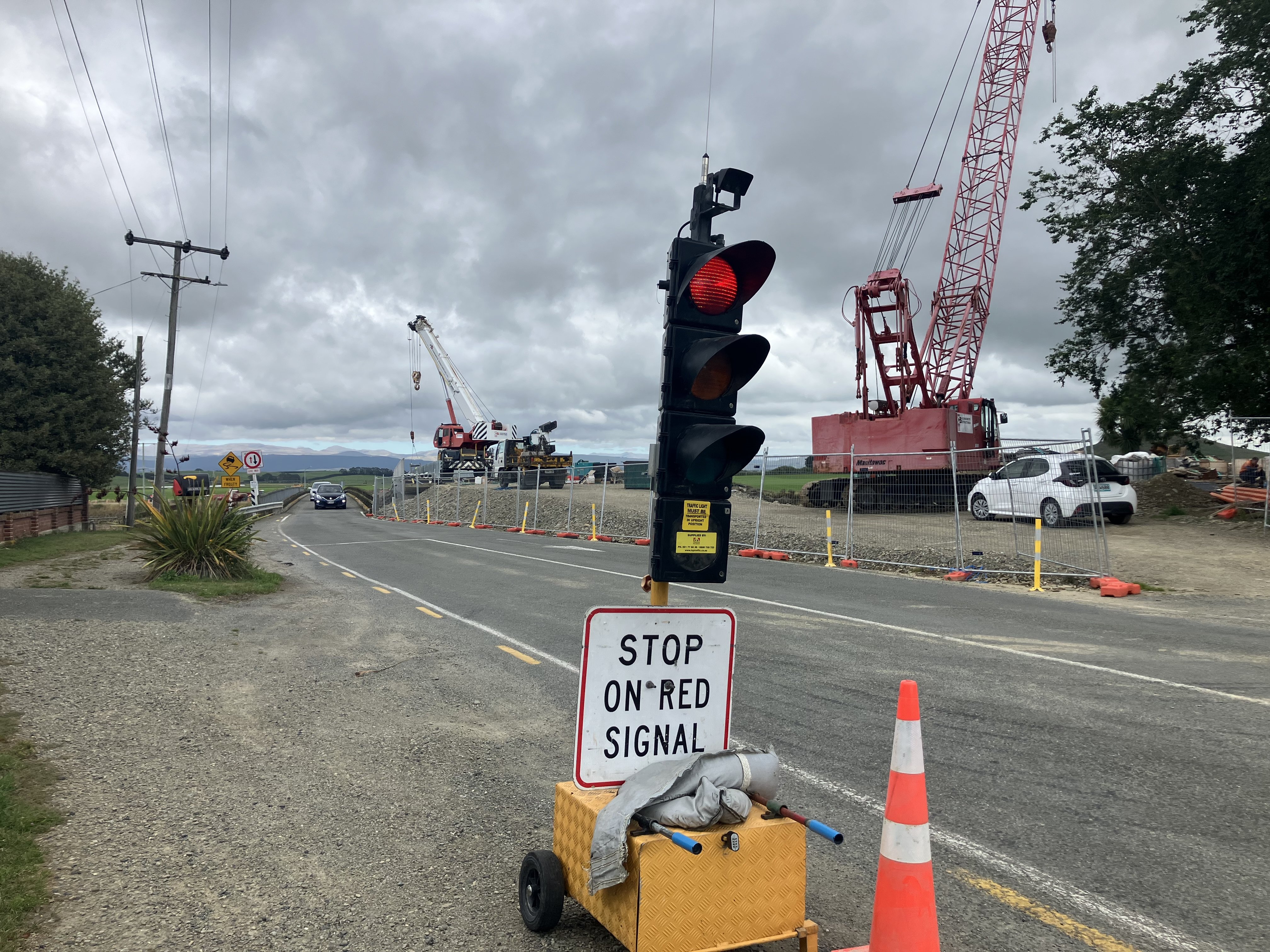 Progress on the new approach to the western side of the new Kakanui Bridge. PHOTOS: SUPPLIED