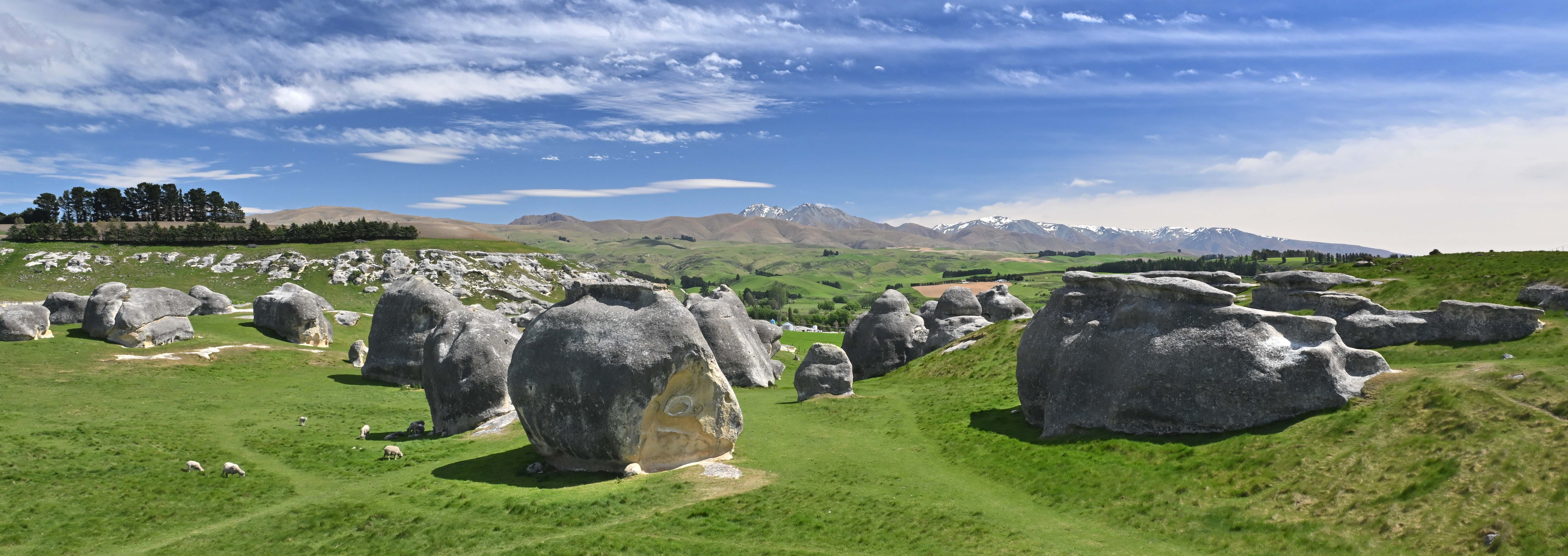 Elephant Rocks in Duntroon is one of 23 noteworthy sites within the Waitaki Whitestone Geopark....