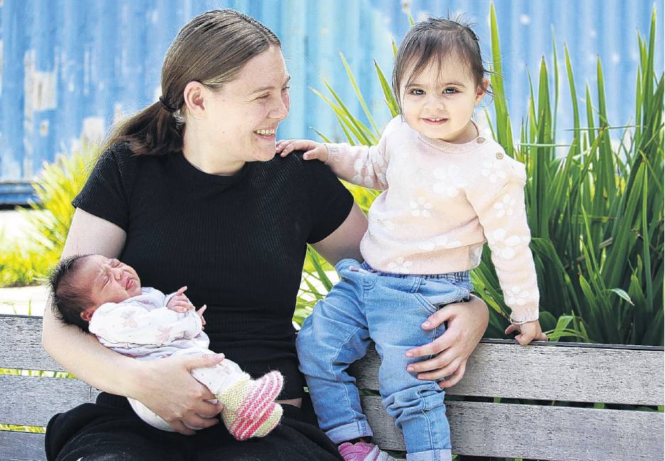 Kiwa with her big sister Kahutia and mum Heidi Ryan. Photo: Susan Sandys