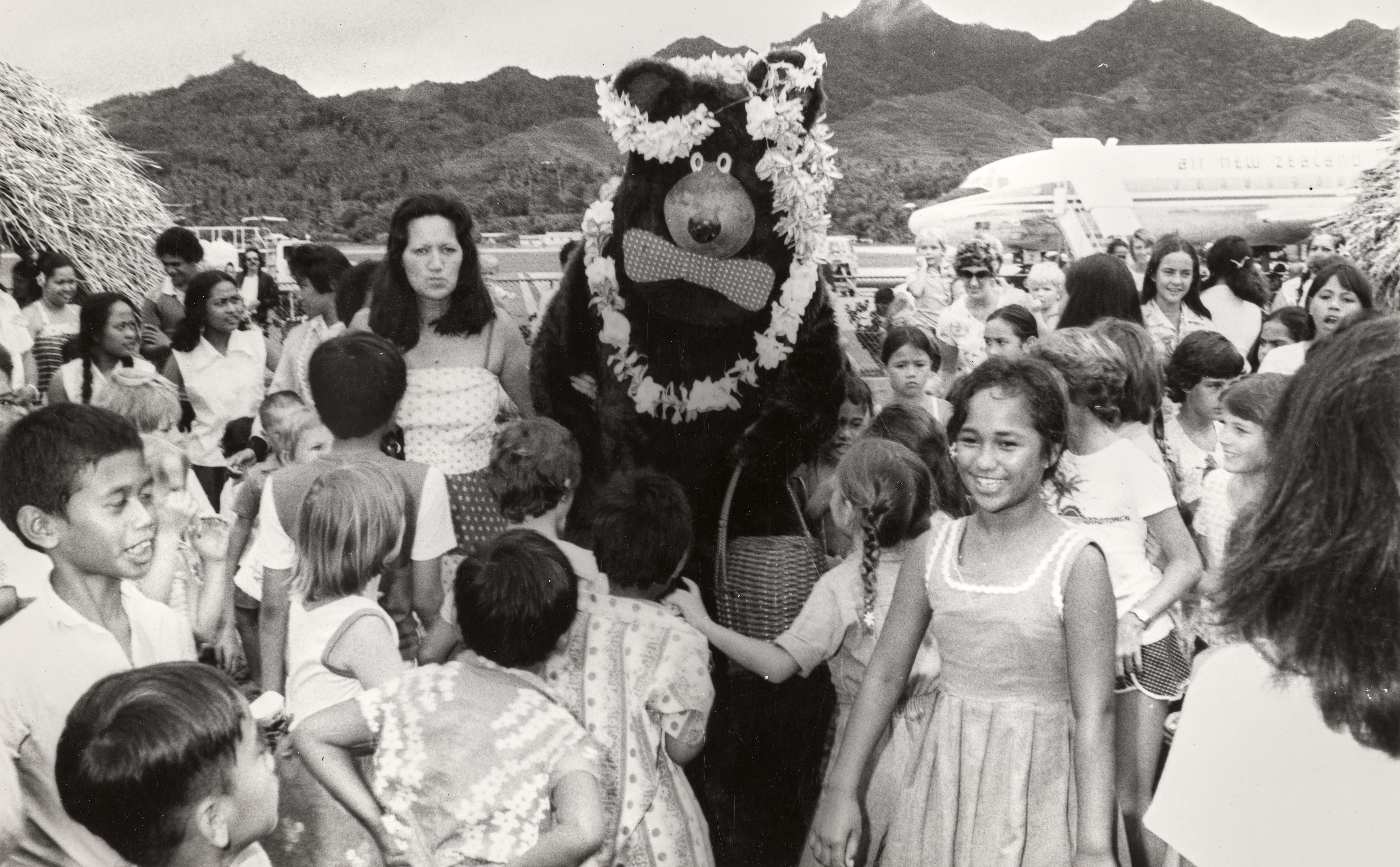 PHOTO: MS-5400/235/001, HOCKEN COLLECTIONS UARE TAOKA O HAKENA