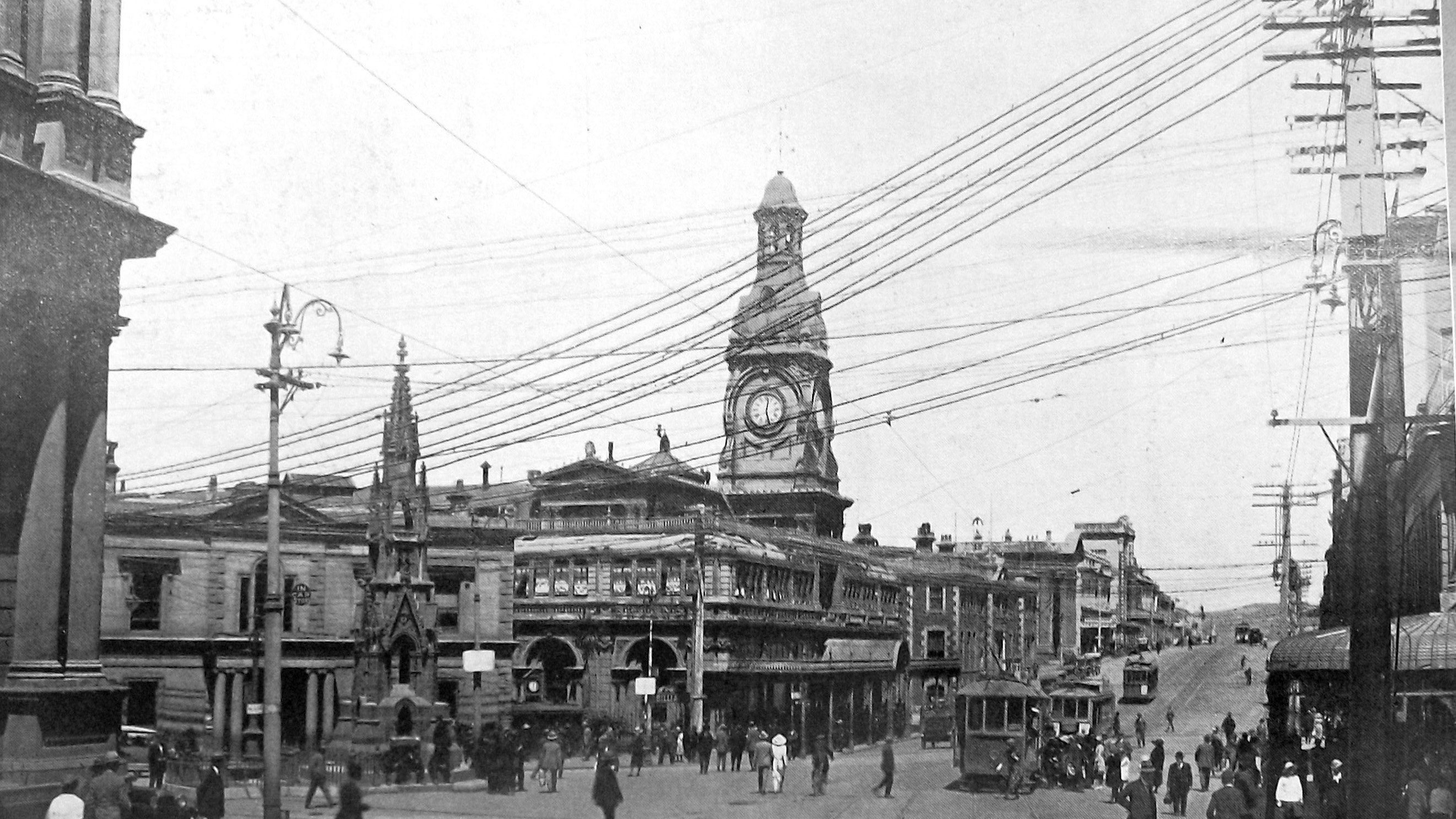 The Dunedin Stock Exchange, photographed in 1925. PHOTO: OTAGO WITNESS