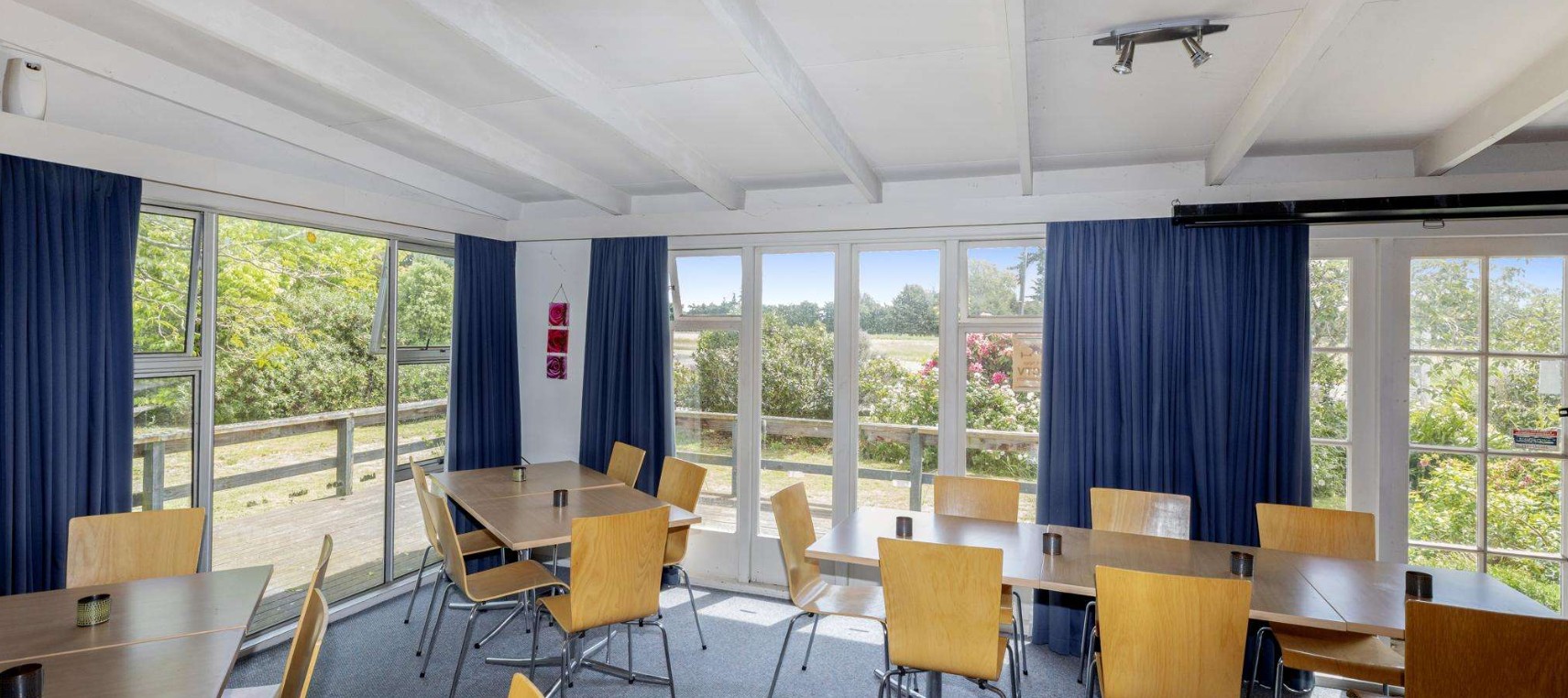 The café on Selwyn Lake Rd is looking for new owners. Photo: Supplied