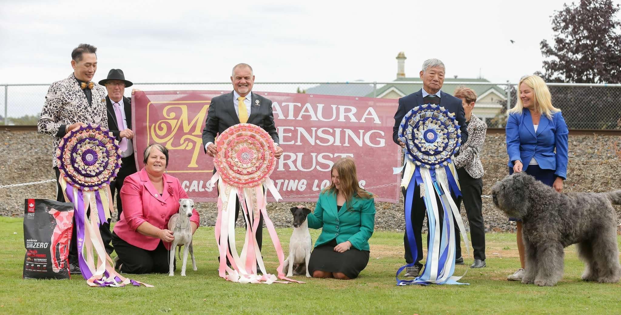 In the Gore & Districts Kennel Association show winning circle last year were, from left, judge...