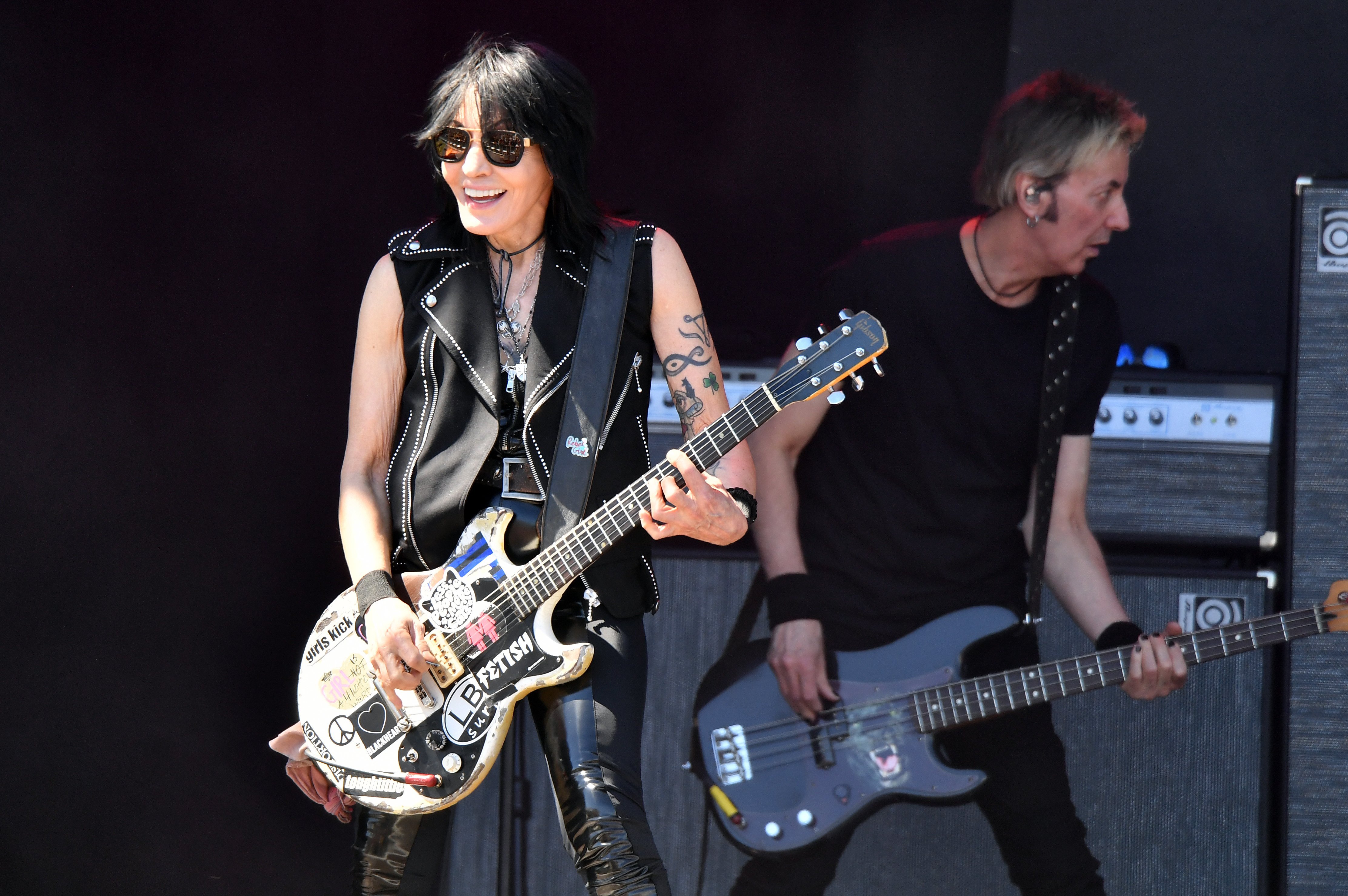 The godmother of punk, Joan Jett, works the 10,000-strong crowd.