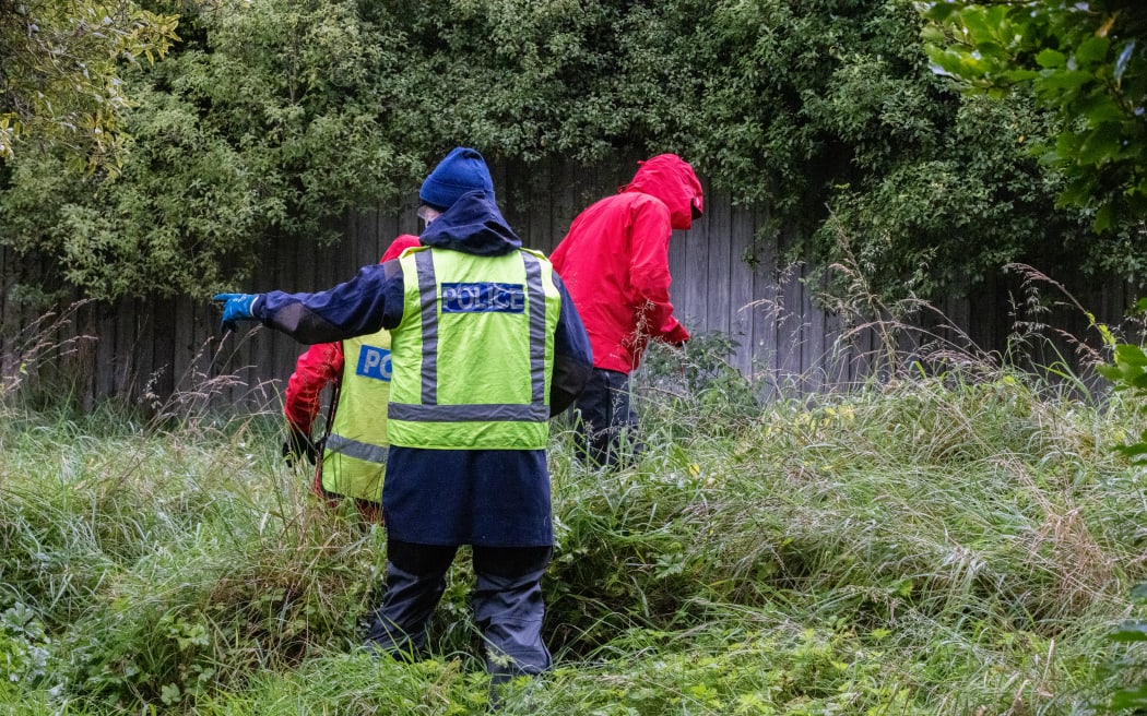 Police conducting a grid search for missing person Rowena Walker on April 22. Photo: RNZ/LouisDunham