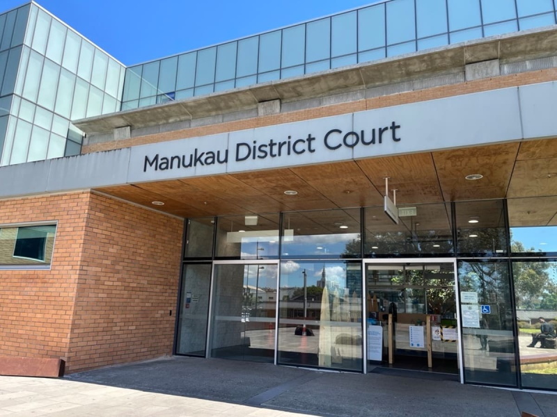 Manukau District Court. Photo: Liu Chen/RNZ