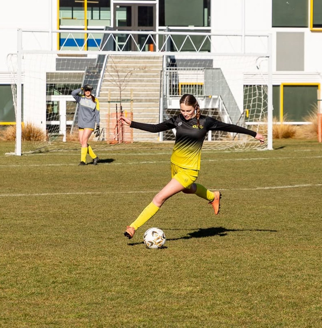 Mount Aspiring College student Caroline Smith chases the ball down.