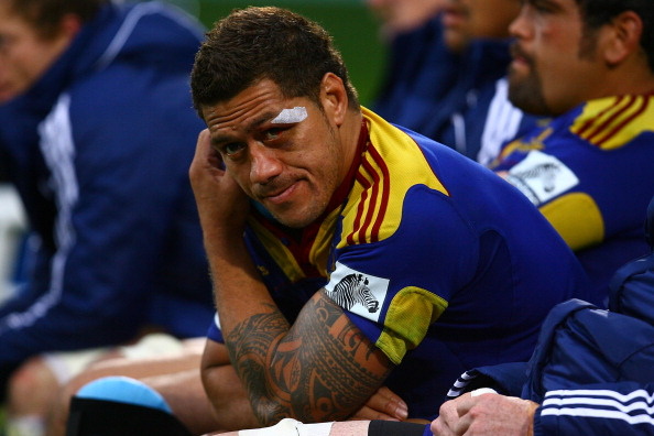 Mahonri Schwalger looks on during a game for the Highlanders in 2011. Photo: Getty Images