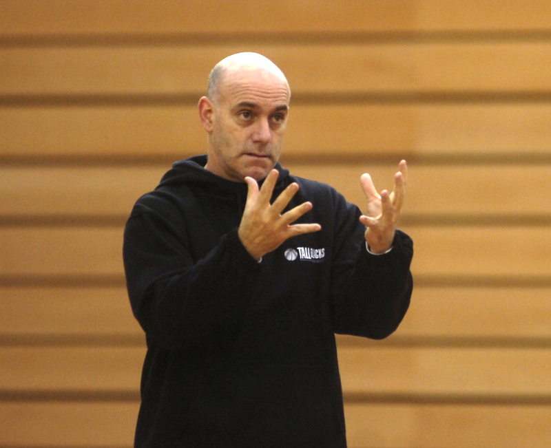 Tab Baldwin coaches at the Edgar Centre in Dunedin in 2006. Photo: Peter McIntosh
