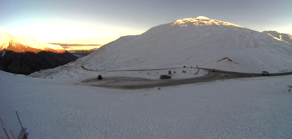 The Crown Range Road this morning. Photo: MetService