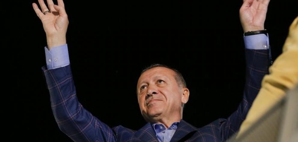 Erdogan said 25 million people had supported the proposal to replace Turkey's parliamentary system with an all-powerful presidency, giving the "Yes" camp 51.5% of the vote. Photo: Reuters