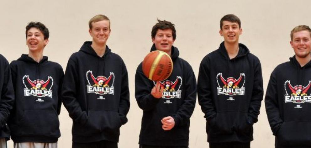 Otago players in the Mainland Eagles catch up with coach Mark Dickel at the Edgar Centre. From left are: Dickel, Hamish Robertson, Benoit Hayman, Jamie McDonald, Matt Dukes, Jordan Hibbard, Nigel Goulstone and assistant coach Greg Brockbank. Josh Peterman