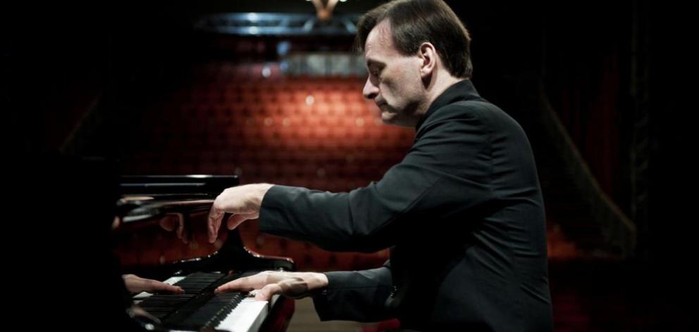 Stephen Hough, one of Britain’s greatest pianists, is visiting New Zealand. Photo: Sim Canetty-Clarke