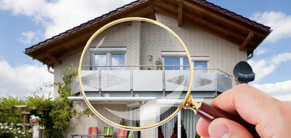 It pays to find out as much as you can before buying a home. Photo: Getty Images 