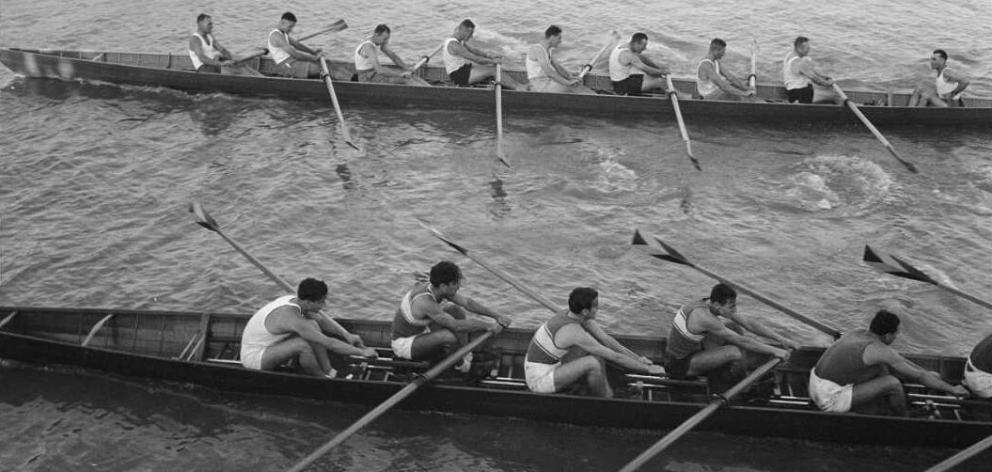 New Zealand Expeditionary Force rowing eight and the Cairo River Club representative eight in...