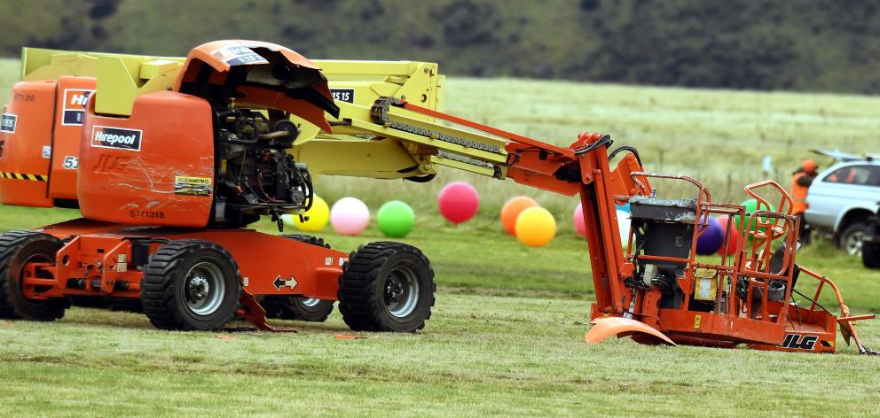 The damaged cherry-picker.