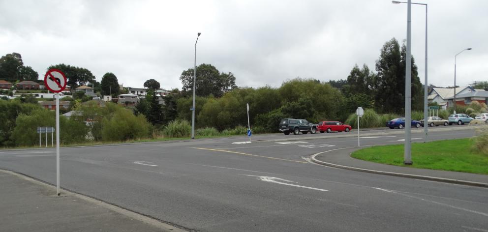 The motorway on-ramp intersection at the corner of Main South Rd and the northbound motorway on-ramp in Green Island. PHOTO: BRENDA HARWOOD