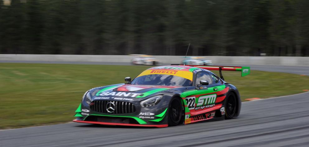 New Zealand driver Craig Baird, in a Mercedes-Benz AMG GT3, maintains his lead in the final laps...