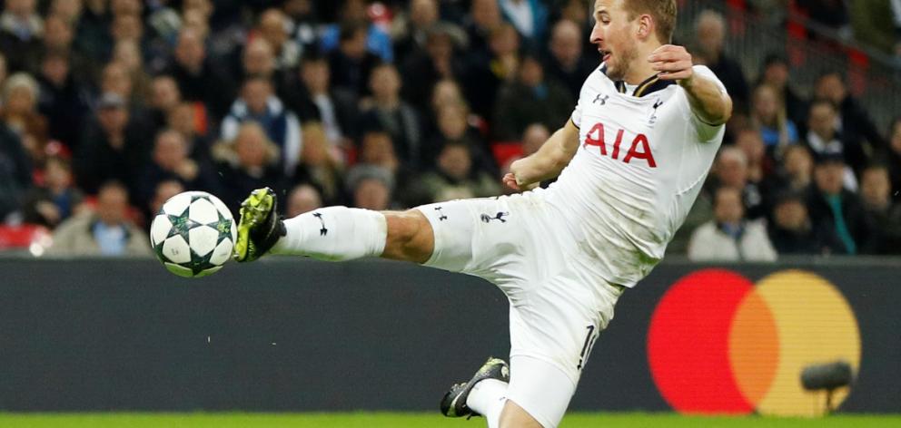  Tottenham's Harry Kane shoots at goal. Photo Reuters 