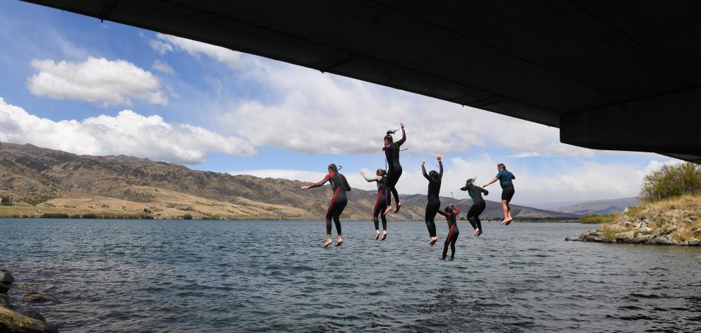 Lake Dunstan. Photo: Stephen Jaquiery.