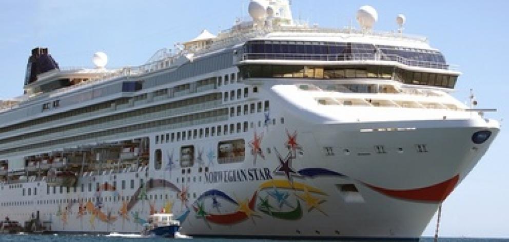 The Norwegian Star cruise ship broke down on its way to New Zealand. Photo: NZME