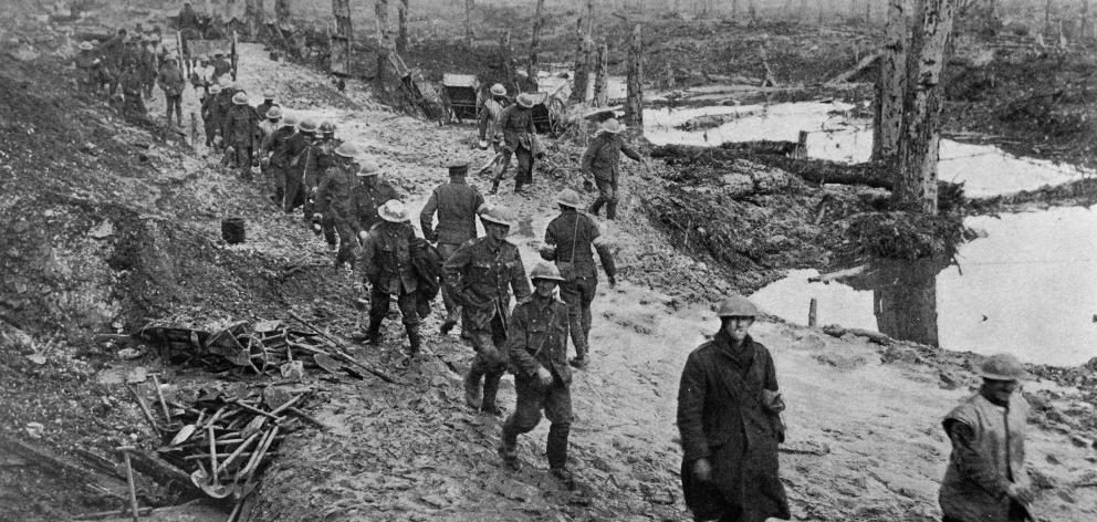 The devastated battlefield on the Western Front: Troops at the Somme relieved from duty. — Otago...