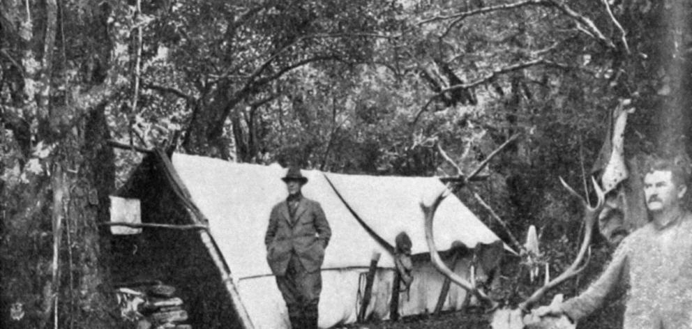 A camp at Cameron’s Flat, Makarora.— Otago Witness, 27.6.1917. 