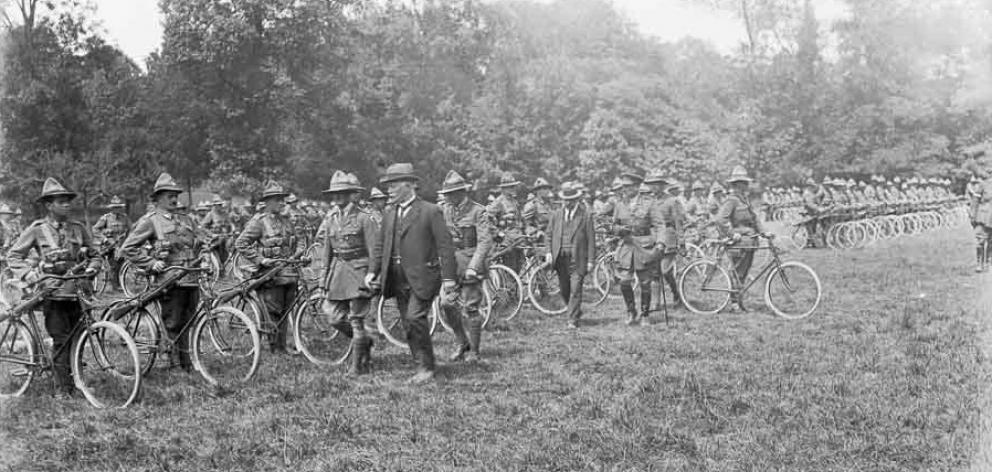 Prime Minister William Massey and Deputy Prime Minister Joseph Ward inspect the New Zealand...