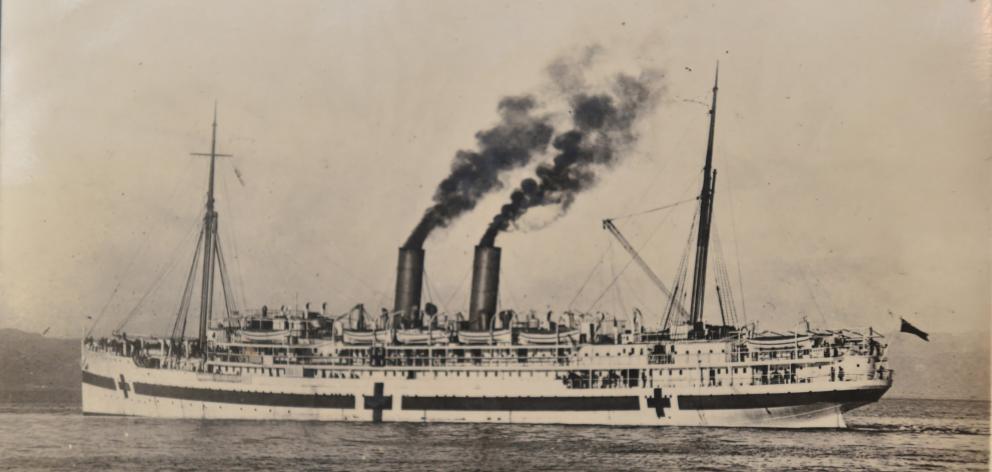 The hospital ship Maheno.