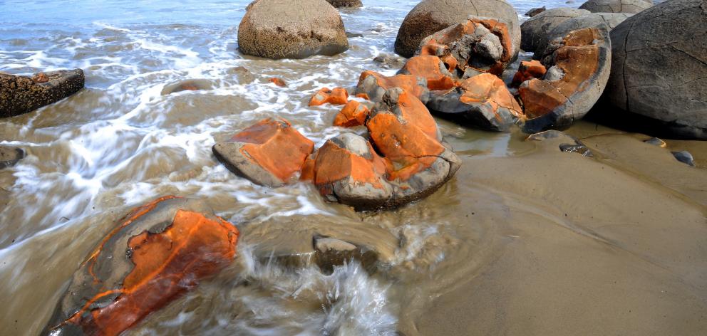 Moeraki boulders. Photo: Craig Baxter