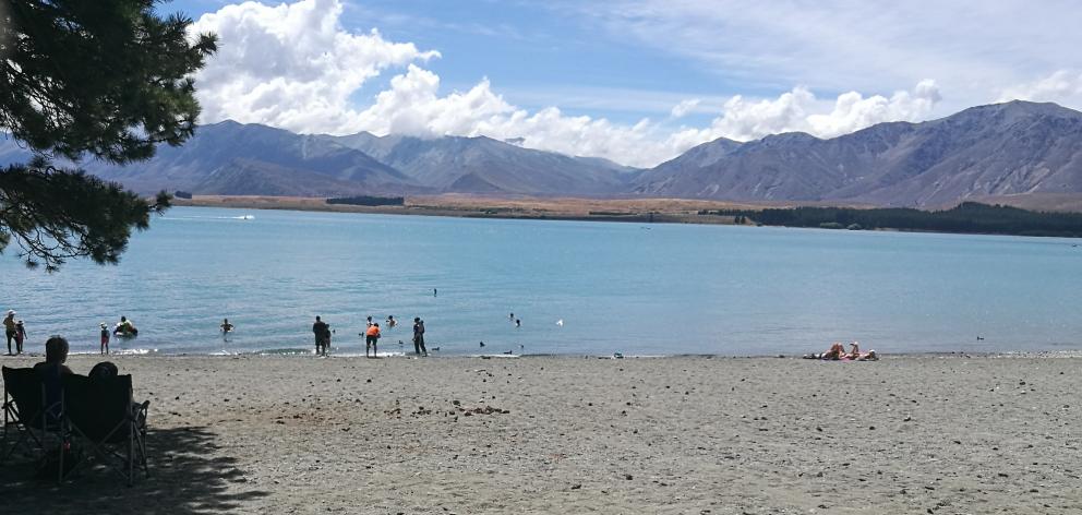 The popularity of houses overlooking Lake Tekapo have contributed to an almost 25% increase in the value of Mackenzie district residential properties in the past year. PHOTO: ALEXIA JOHNSTON
