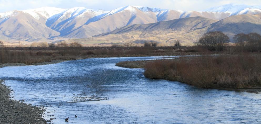 Some Omarama residents are calling for the Department of Conservation to close its Ahuriri Bridge...