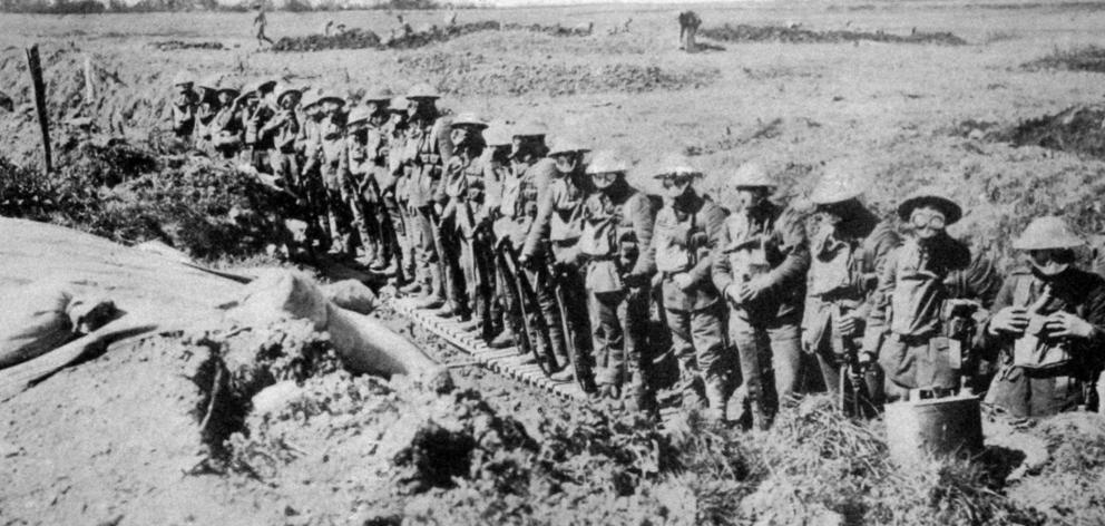 Gas mask inspection of a Wellington Regiment on the Western Front. - Otago Witness, 18.9.1918.