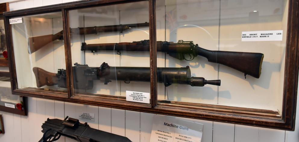 A variety of guns from major wars. 