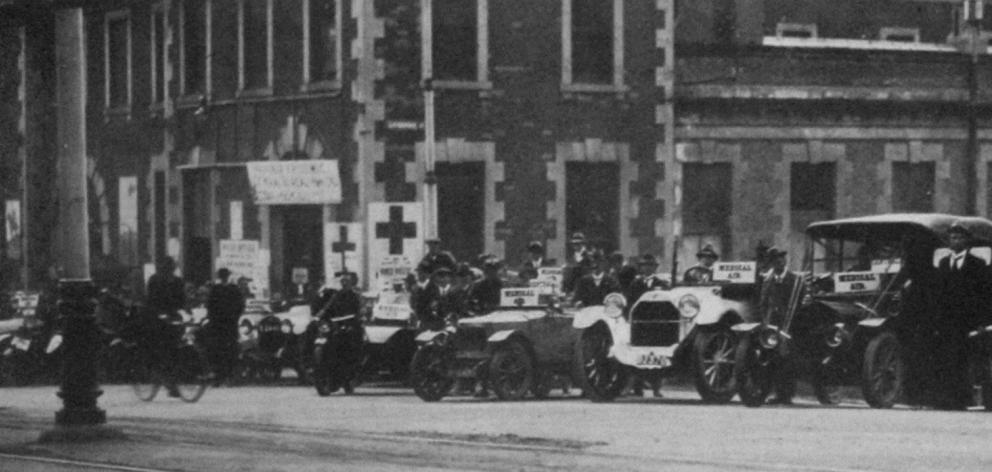 Some of the motor cars placed at the disposal of the Central Bureau (Dunedin centre for co...