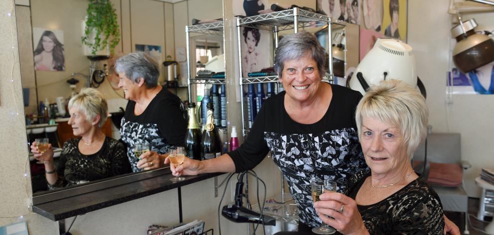 Hairdresser Dunedin Nomadwiz