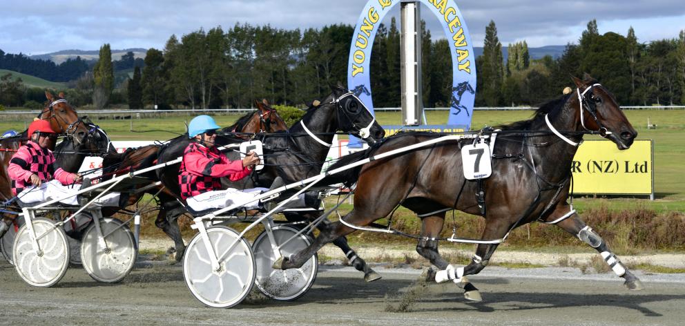 Sagwitch and driver Mark Hurrell beat Santanna's Rocket and Brent Barclay to give trainer Syd...