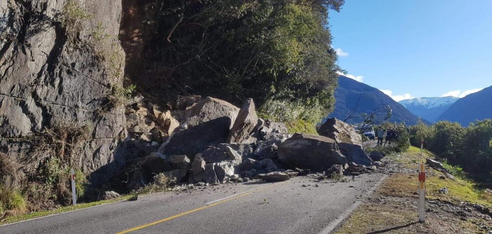 The rockfall blocked both lanes of State Highway 6. Photo: NZTA