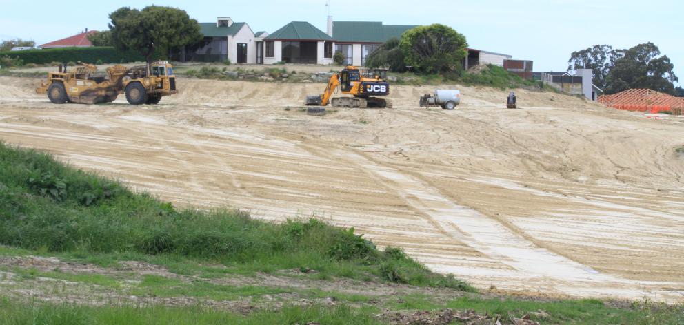 A Wansbeck St subdivision will install and maintain its own stormwater system, the Waitaki District Council says, after neighbours complained about the amount of clay running off the property and into a nearby creek. Photo: Hamish MacLean