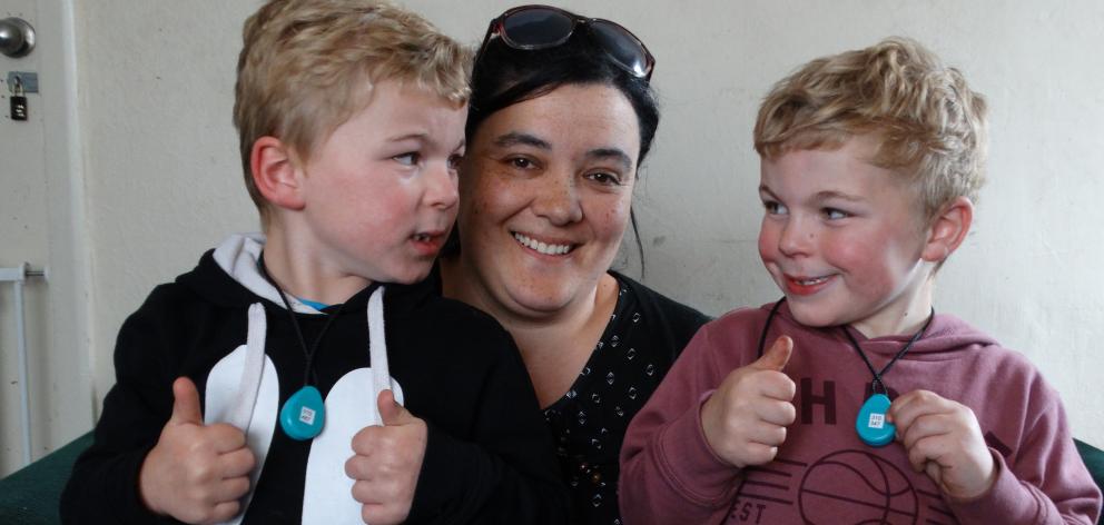 Dunedin Mum Luisa Hakai is grateful for the security offered through the WandaTrak pendants worn by twin sons Elijah (left) and Isaiah Hakai (both 5), PHOTO: BRENDA HARWOOD