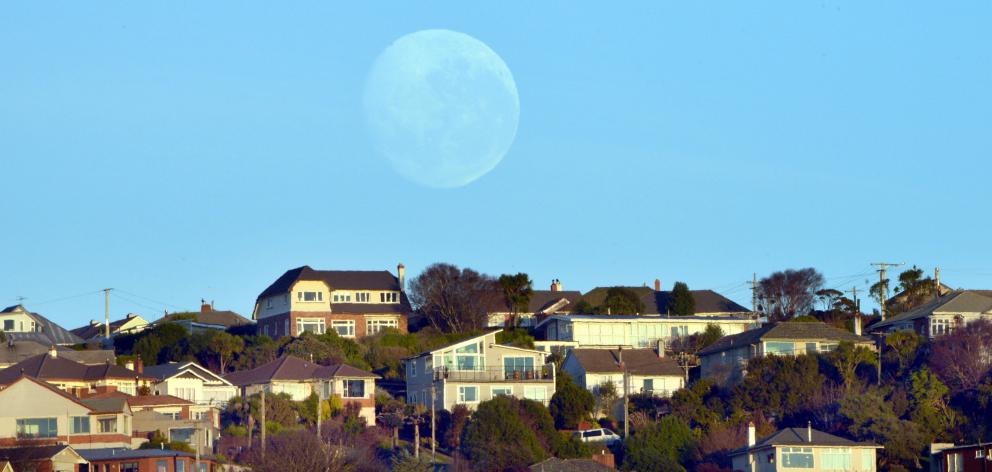 Summer S Hottest Temperature Sneaks Past City Otago Daily Times Online News